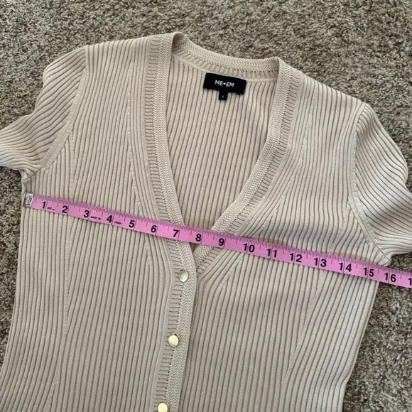 ME + EM Ribbed Knit Gold Button Front V-Neck Cardigan
size Small - Picture 10 of 12
